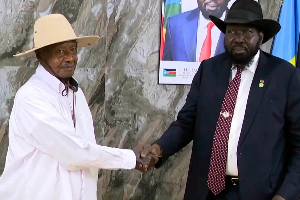 Ugandan President, Yoweri Museveni, (left) shakes hands with his South Sudan counterpart, Salva Kiir, in Juba, South Sudan on 4 April 2025. Uganda is providing military support to Kiir in his fight against militia allegedly linked to South Sudan's First Vice President, Riek Machar.