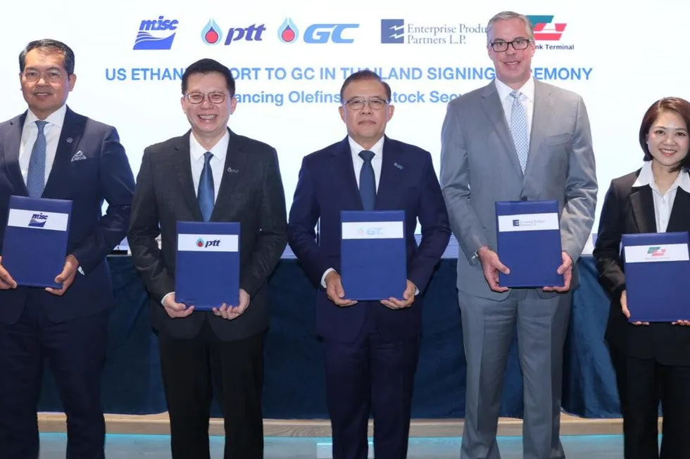 Signing ceremony for MISC's TCP for two VLECs with Thailand's PTT.