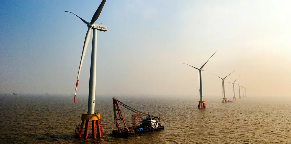 Submarine cables being installed at the Guodian Putuo 6 project off Zhejiang province.