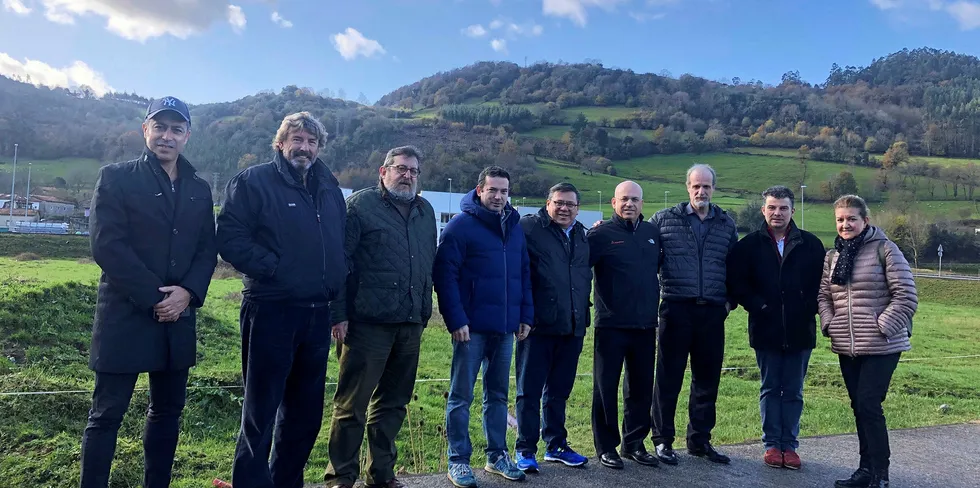 Emilio Cano (fifth from left), Norcantabric CEO, and technical managers, meet with members of local government.