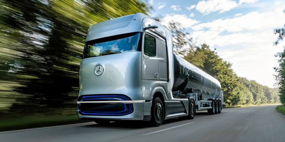 Daimler's Mercedes-Benz GenH2 hydrogen-powered fuel-cell truck, which is planned to go into series production in the second half of the 2020s.