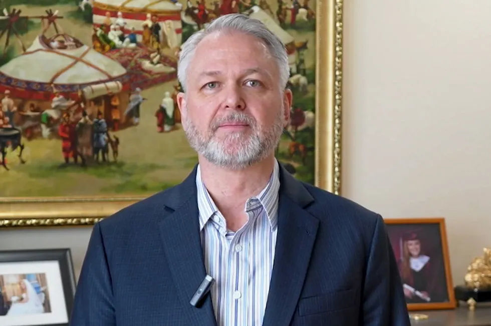 Assistance: Kazakhstan's Tengizchevroil managing director Kevin Lyon.