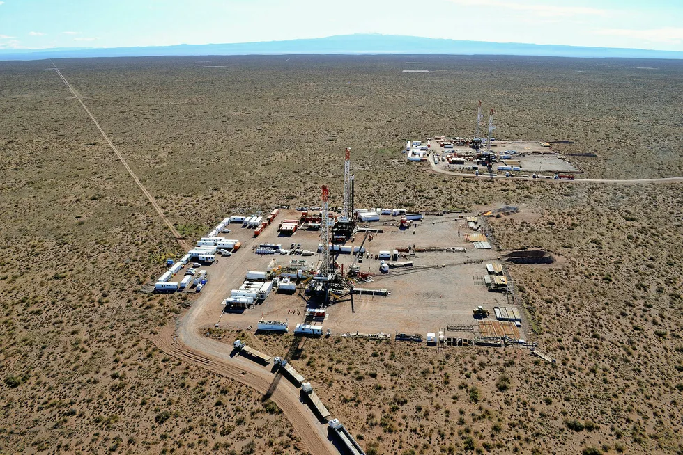 Preparing for first LNG shipment: in Argentina