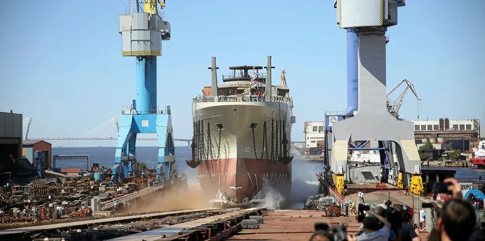 Earlier this year, the Russian Fishery Company (RFC) has launched the Mechanic Maslak at the Admiralty Shipyards in St. Petersburg, Russia. The vessel is the second of 10 trawlers the company will build.