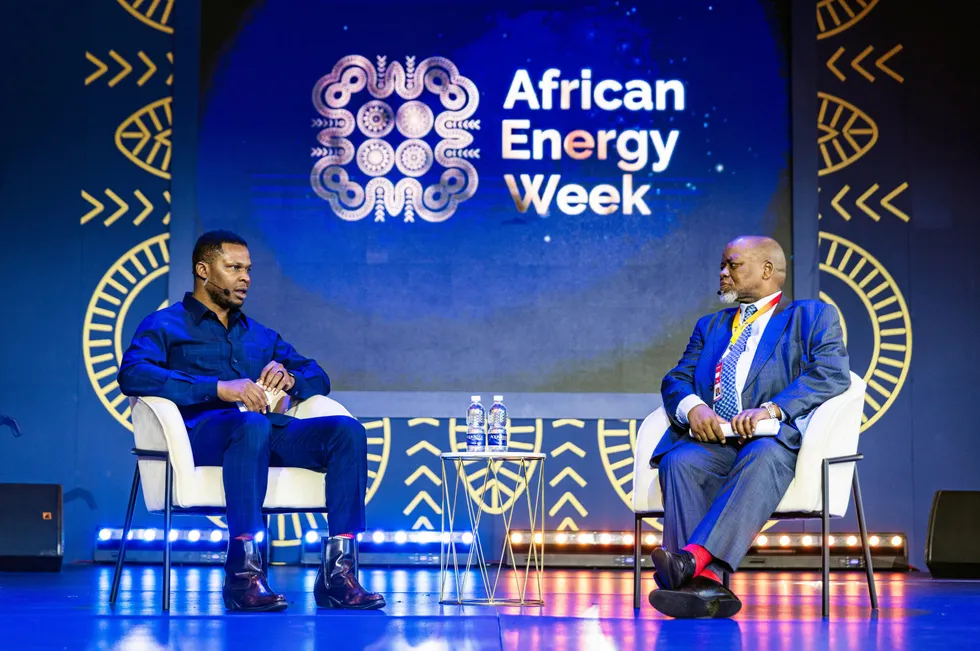 South Africa's Petroleum Minister, Gwede Mantashe, (right) in conversation with NJ Ayuk, head of the African Energy Chamber.