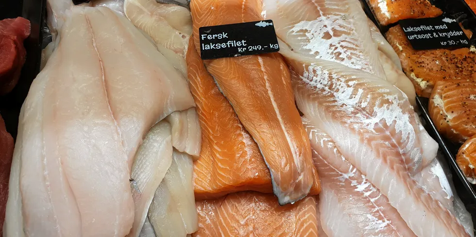 Norwegian exporters and salmon farmers were difficult to reach on Wednesday as the Easter holiday began.