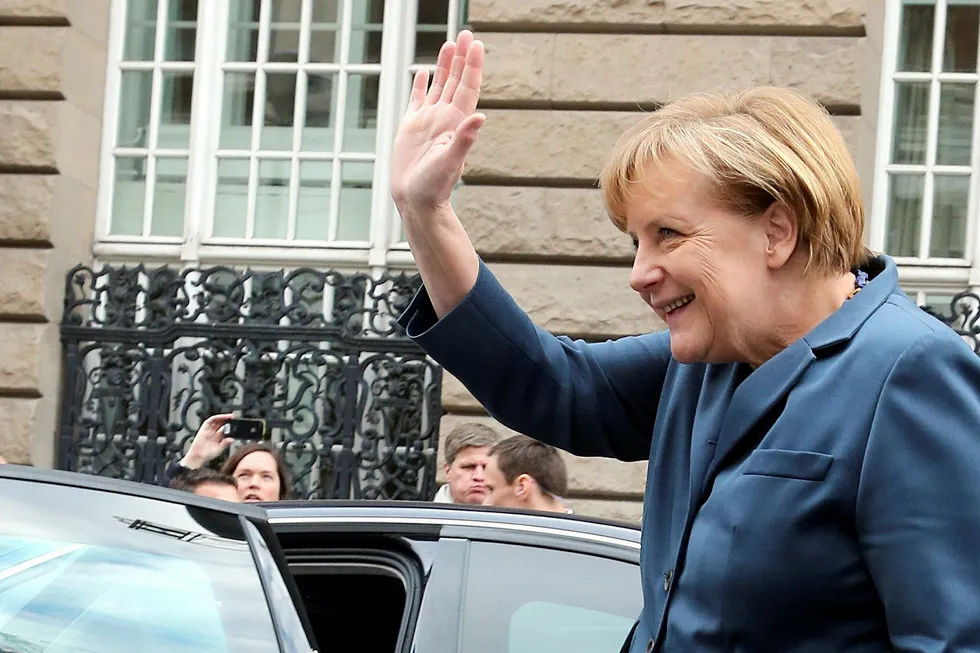Studying hydrogen plans: German Chancellor Angela Merkel
