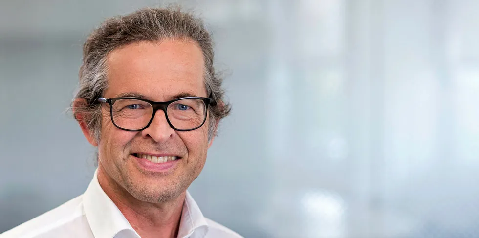 Alexander Hillman joins Veramaris as Chief Financial Officer.