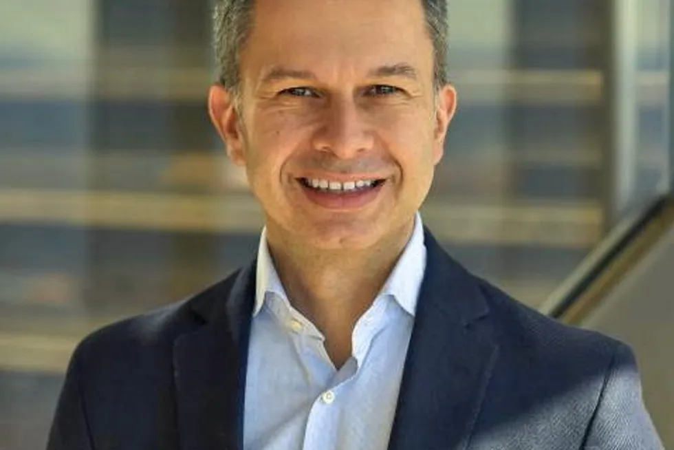 Miguel Prado. Miguel Prado.