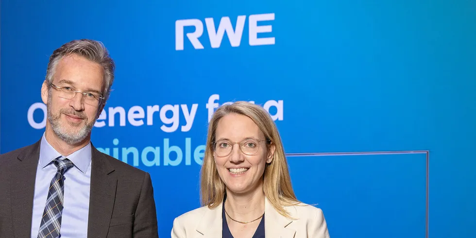 Richard Luijendijk, Onshore CEO Siemens Gamesa, and Katja Wünschel, CEO Onshore Wind and Solar Europe & Australia RWE Renewables.