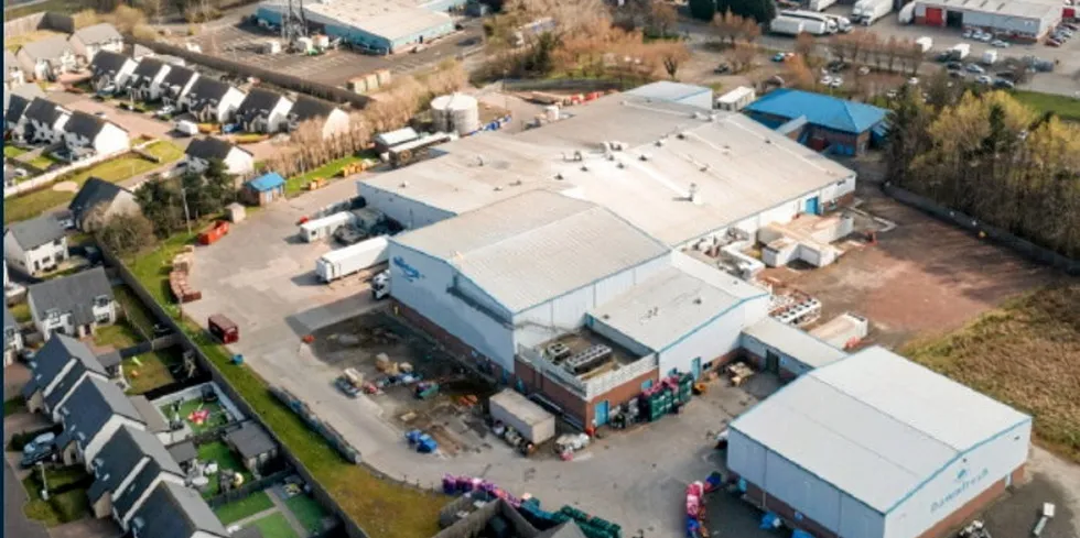 The Dawnfresh facility is located near a main highway that provides distribution access across the rest of the UK, and it is also situated in close proximity to two main Scottish sea ports.