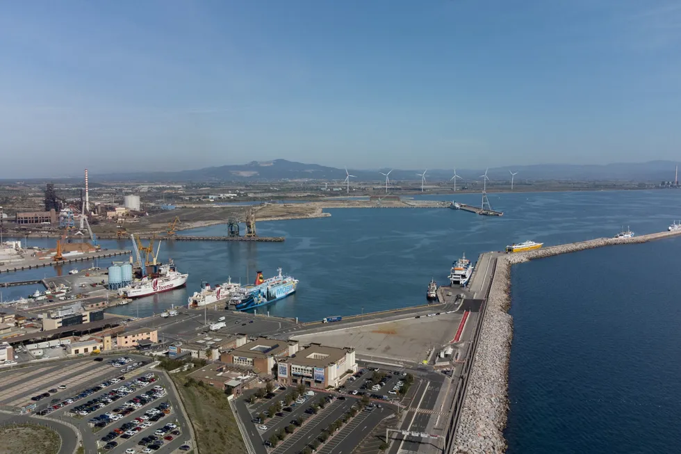 Next stop: the Golar Tundra FSRU is expected to be moored in waters outside Piombino.