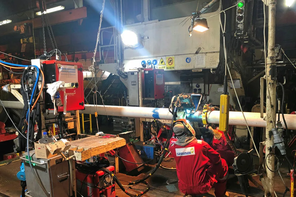Installation job: Serimax welding at the Lingshui development off China