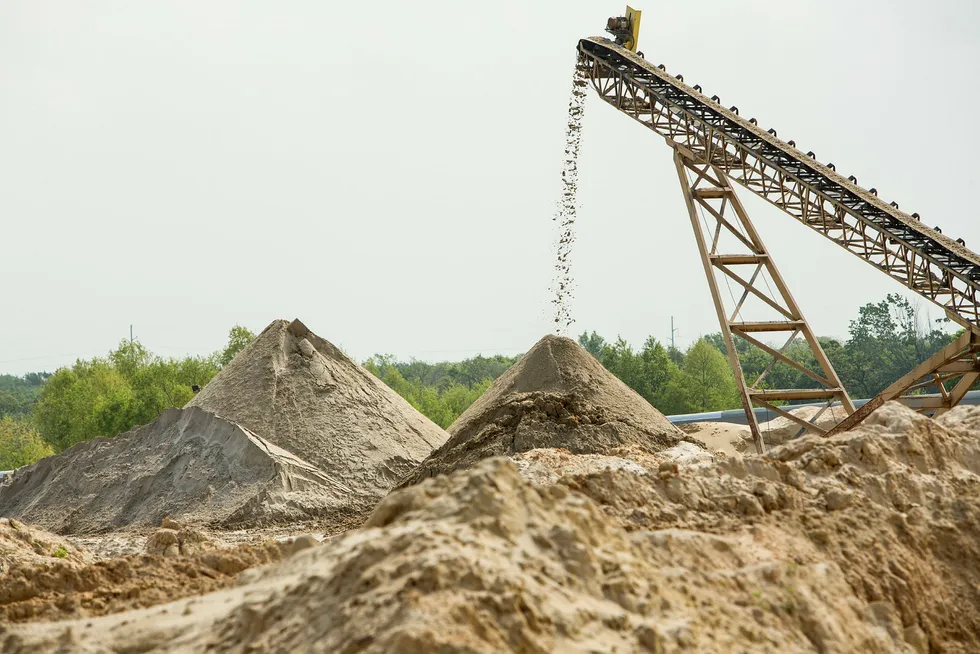 Hi-Crush: to provide Northern White frack sand to Appalachia-basin player CNX Resources
