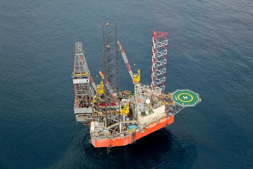 The jack-up drilling rig: Naga 4