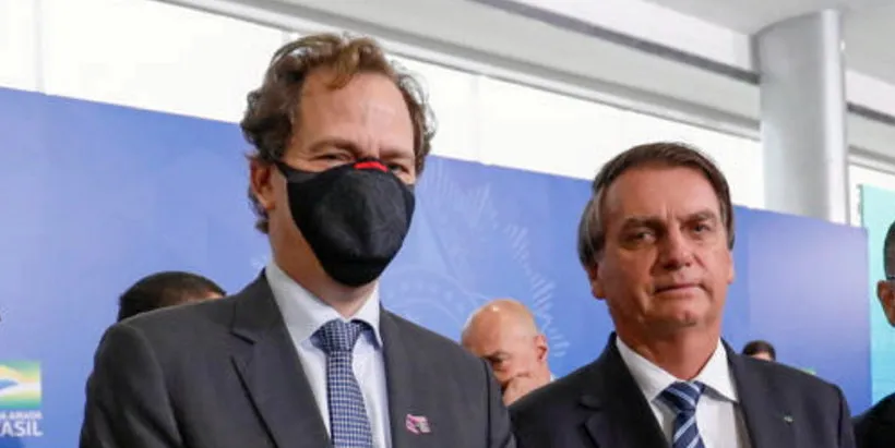Forever Oceans CEO Bill Bien with Brazilian far right president Jair Bolsonaro.