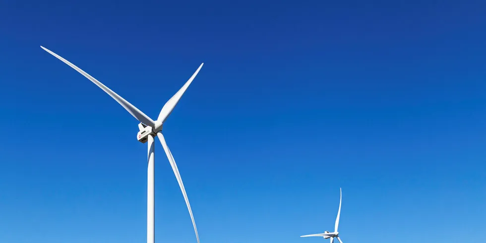 EDPR hybrid with Vestas turbine.