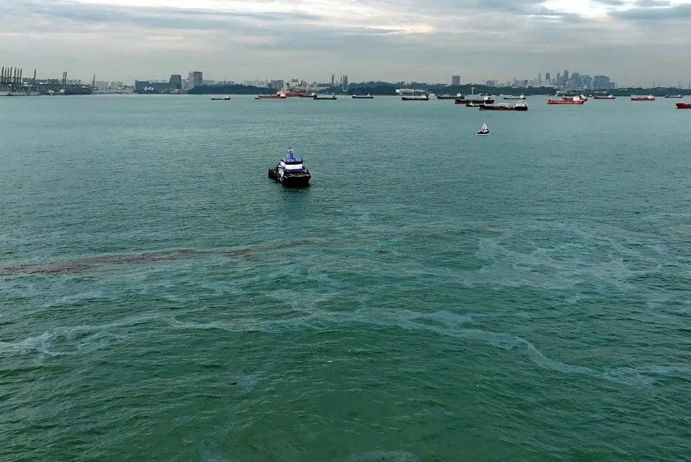 The oil had leaked from a Shell land-based pipeline between Bukom Island and Bukom Kechil.