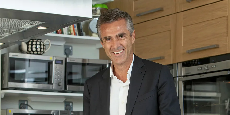 Does Stefan Descheemaeker have the right recipe for Sweden?