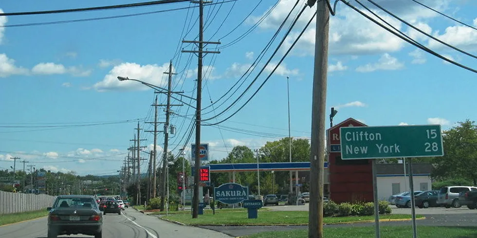 . US power network lines.