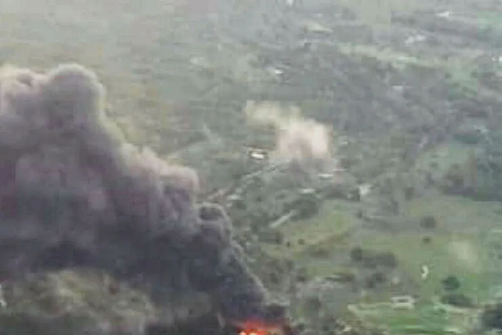 Arauca: 2600 barrels of crude were set aflame early Monday morning
