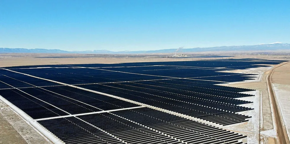 Lightsource bp Sun Mountain solar Colorado US.