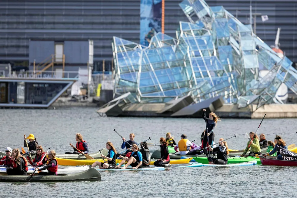 Demo: activists in waters off Oslo protest over drilling by Equinor in Great Australian Bight