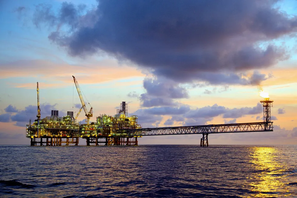 Projects: Timor-Leste and Australia ratified a maritime boundary on 30 August, giving Timor-Leste exclusive jurisdiction over the Bayu-Undan field
