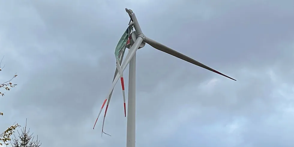 Broken blade at Nattheim wind farm in Germany with Enercon E-138 EP3 turbine