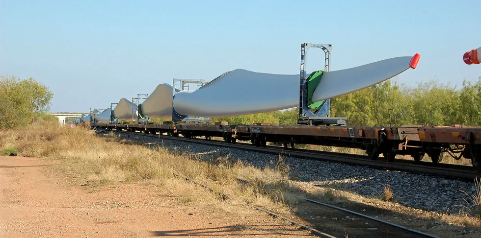 Blade train at Baird, Texas.
