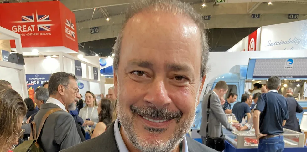 ABIPESCA President Eduardo Lobo wants action on lifting the ban.