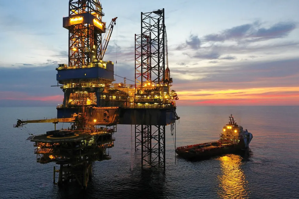 The jack-up drilling rig Icon Caren, formerly Perisai Pacific 101.