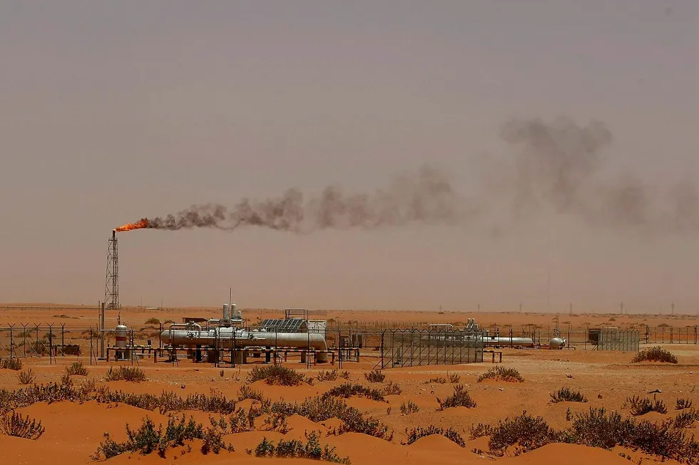 Oil set for weekly loss on profit-taking