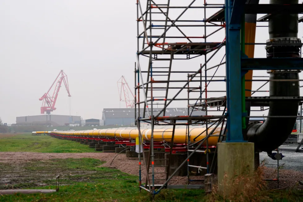 Hiring: Assembly of pipelines for a new liquefied natural gas import terminal at Brunsbuttel, Germany.