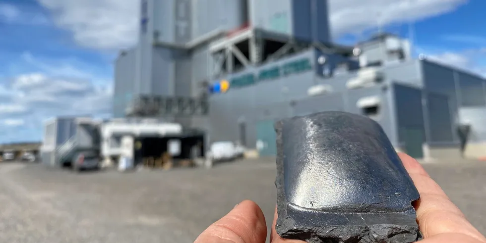 World's first sponge iron produced using H2 by the HYBRIT consortium in Sweden