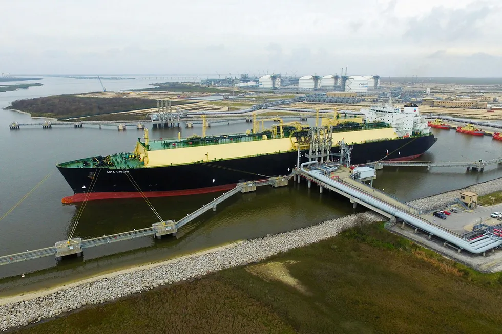 Cargoes: Cheniere takes $53 million in revenues from cancelled orders