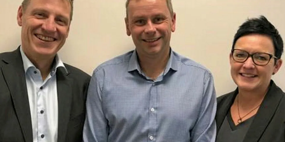 Left to right: Coop Norway Purchasing Director Tor Helge Gundersen, Norwegian Quality Food CEO Ivar Naess and, Coop Norway CEO Hege Berg-Knutsen.