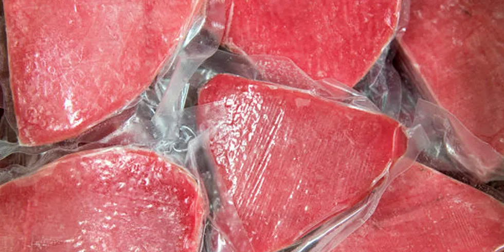 Frozen tuna loins. Tuna loins.