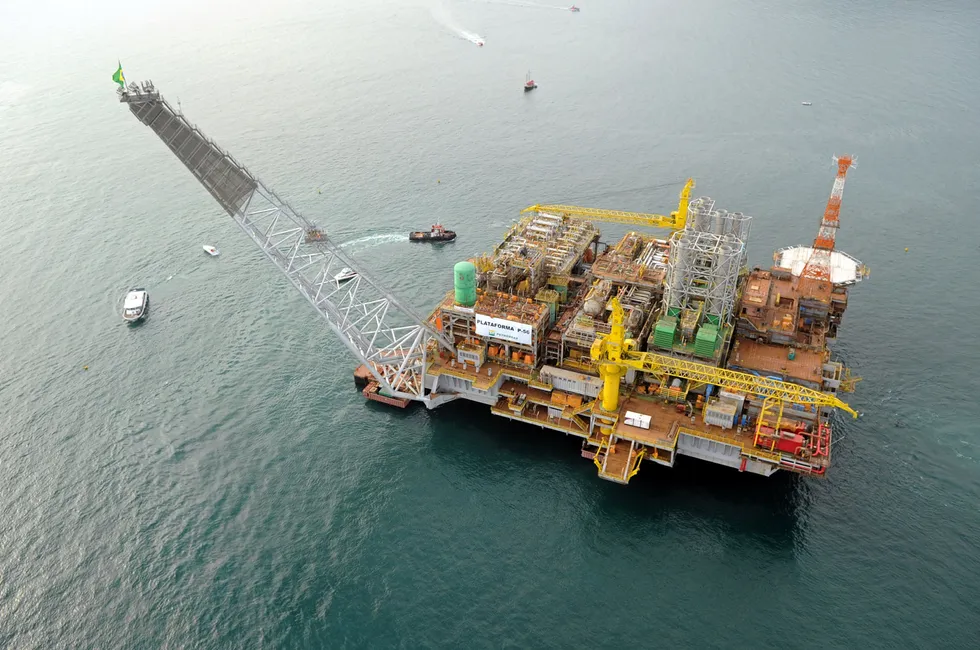 Affected: the P-56 semi-submersible production platform in the Marlim Sul field