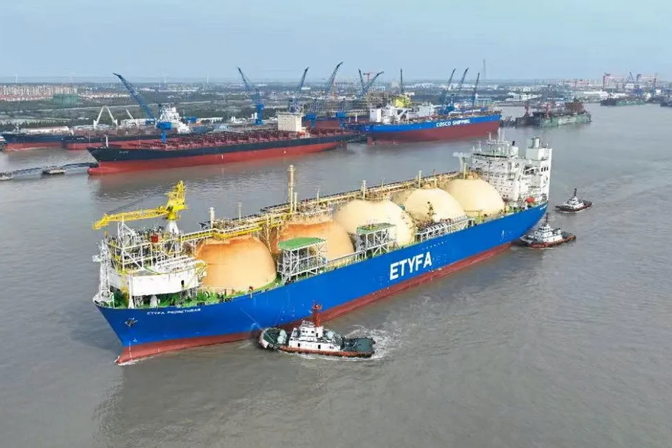 En route: the FSRU Prometheus starts the voyage from Shanghai to Cyprus.