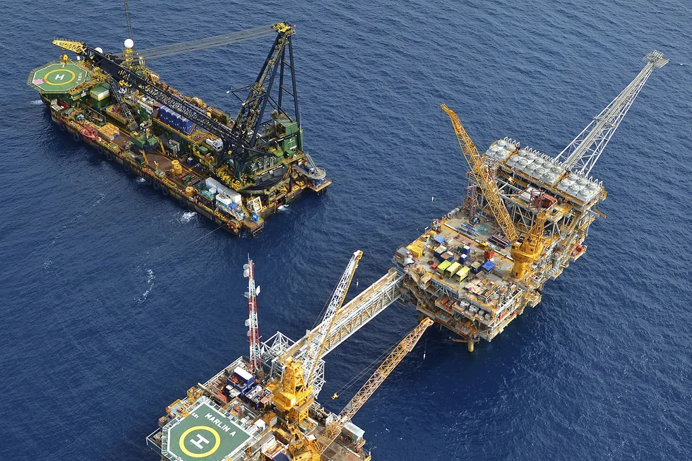 Development: the Kipper-Tuna-Turrum complex in Australia's Bass Strait with McDermott's vessel DB30 in attendance