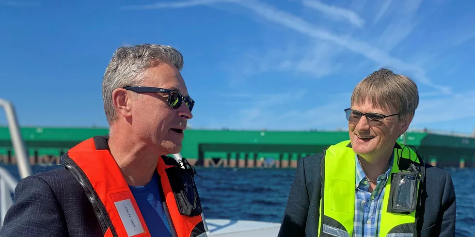 Inge Berg, founder of private salmon farmer Nordlaks (right) with the Minister of Fisheries and Seafood Odd Emil Ingebrigtsen.