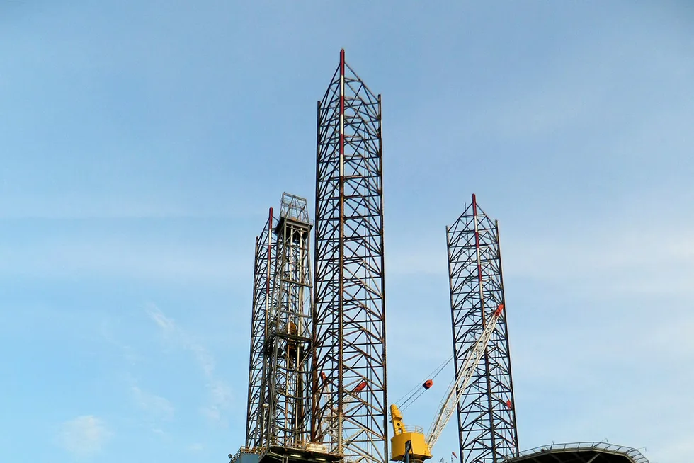 Aquaterra: Secures contract for Sea Swift platform in the Lifua-A field