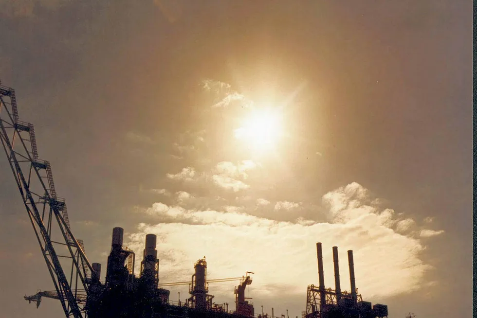 Sunset: the Malampaya main platform