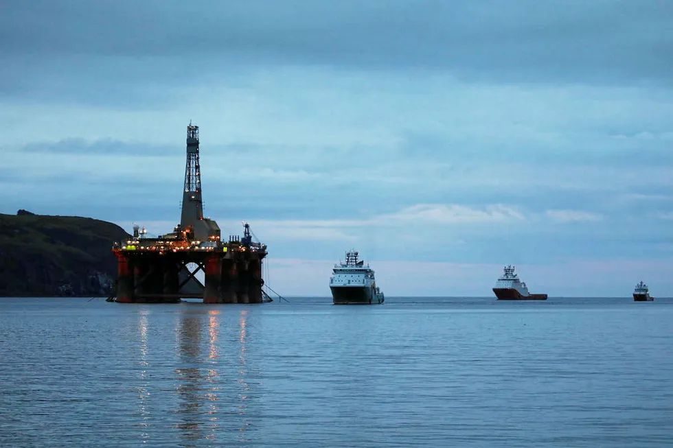 Greenpeace action continues: against BP in UK North Sea