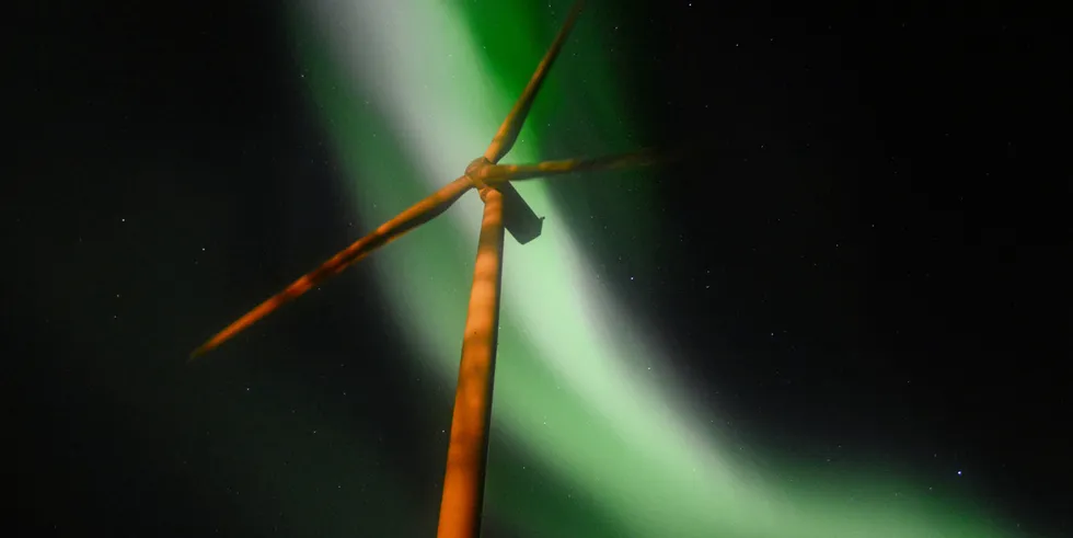 Nordex Delta4000 turbine in the Nordics with polar lights