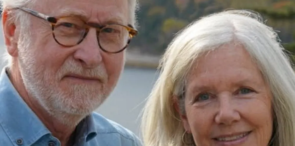 In Salmon Wars, investigative journalists Douglas Frantz and Catherine Collins aim to reveal the disturbing side of salmon farming.