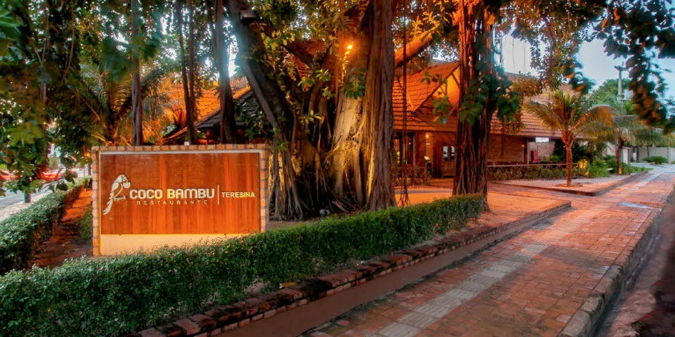 Coco Bambu has seafood restaurants spread across most of Brazil.