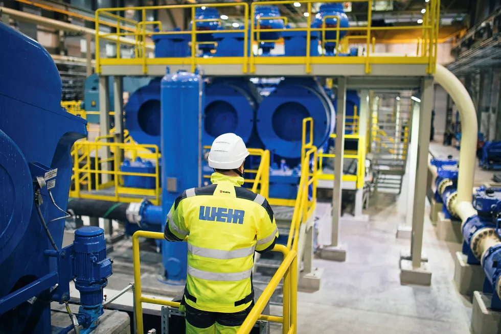 Selling oil and gas division: Weir