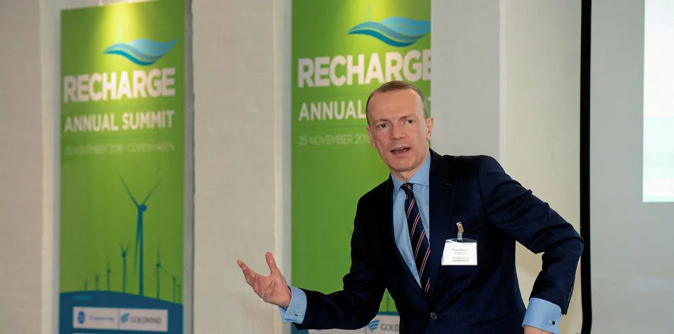 Giles Dickson speaking at the 2019 Recharge Summit.